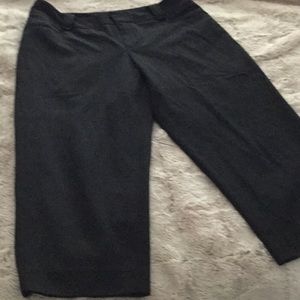 Nine West Capri / ankle length dress pants size 8